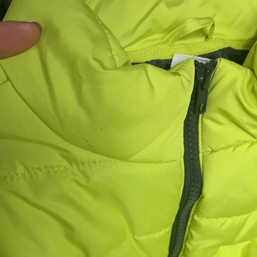 Crazy 8 vest size L(10-12)